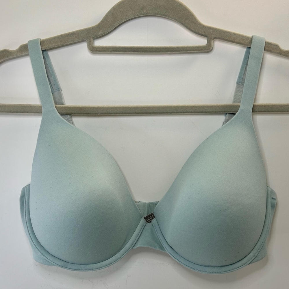 Victoria’s Secret Full Coverage Uplift Light Blue Adjustable Strap Bra 36D